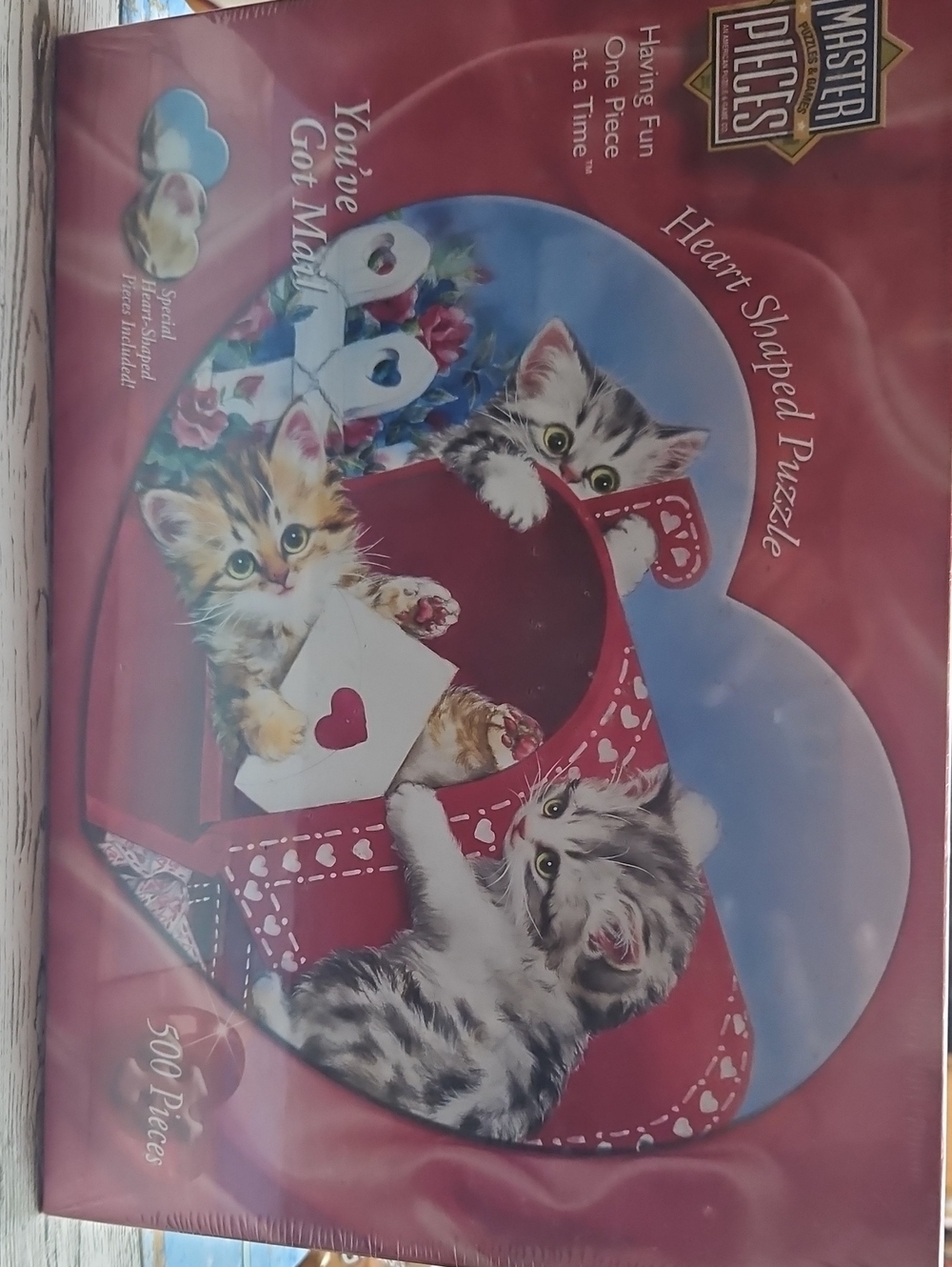 Master Pieces Heart-Shaped Kitten Puzzle in Red - 500 Pieces